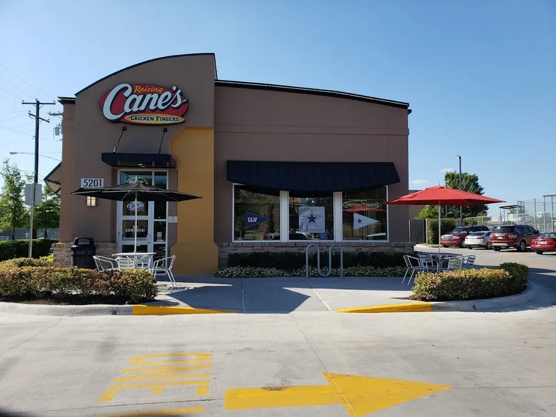 Fast Food restaurants Raising Cane's Chicken Fingers