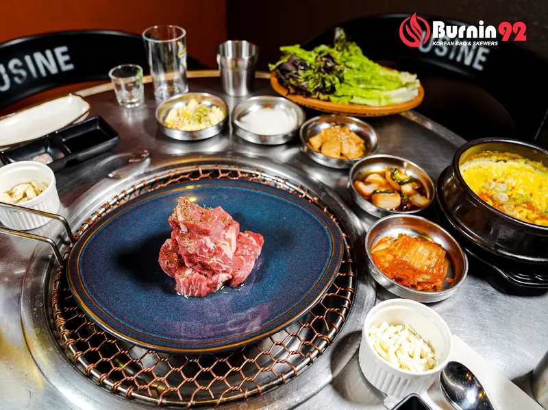 korean restaurants Burnin92 Korean BBQ & Skewers 달라스 숯불구이 고깃집