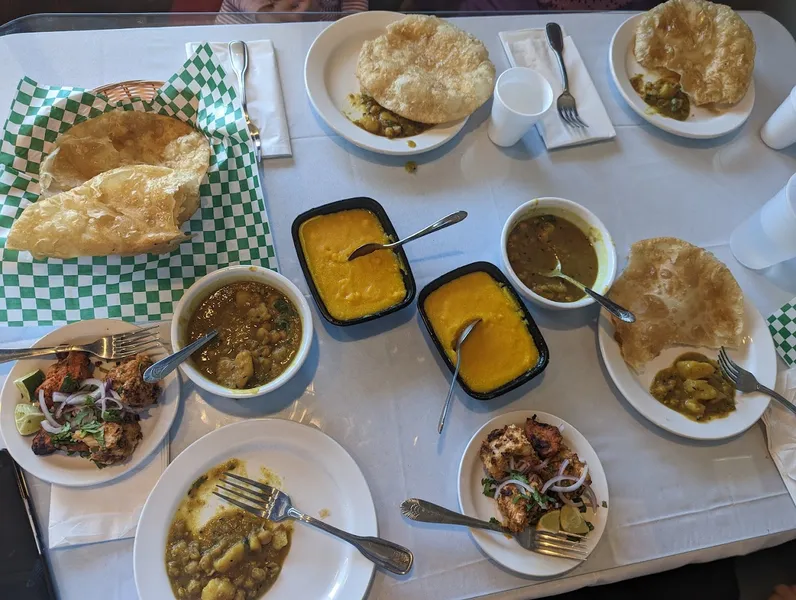 pakistani restaurants Cafe de Khan