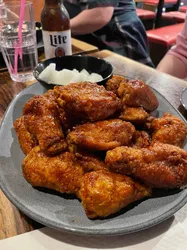 Wings restaurants in Philadelphia