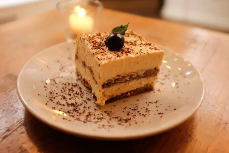 Tiramisu restaurants Mercato