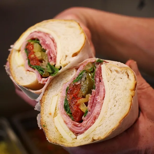 Sandwiches restaurants Paesano's