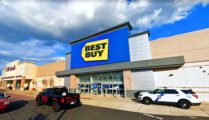 electronics stores Best Buy