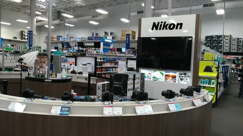 electronics stores Recharge Electronics - Dallas