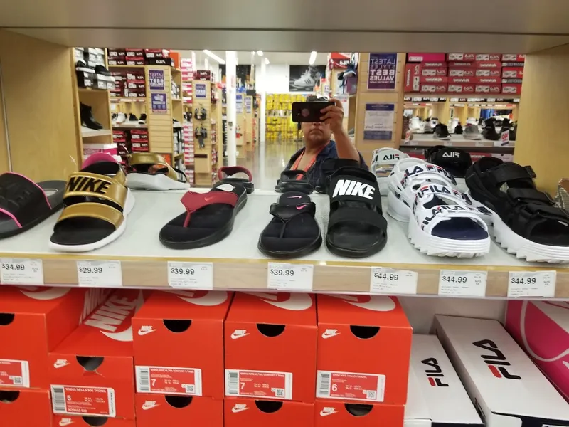 shoe stores for kids WSS