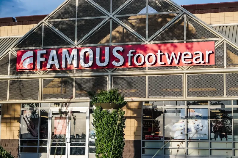 mens shoe stores Famous Footwear