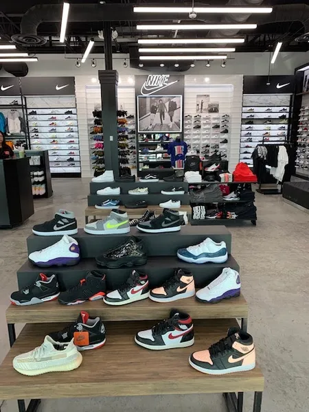 mens shoe stores Shoe Palace