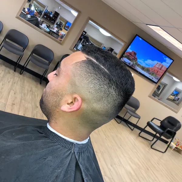 barber shops Hands that fade barbershop