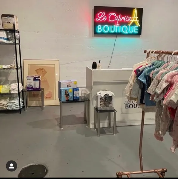 baby stores Philly Resale Queen (Le Caprice Boutique)