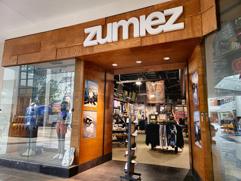 skate shops Zumiez