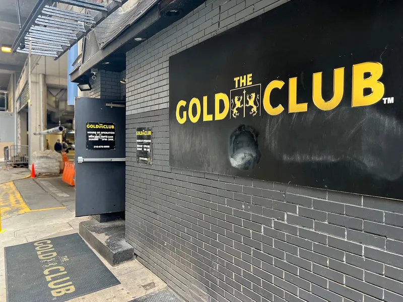 nightclubs Gold Club