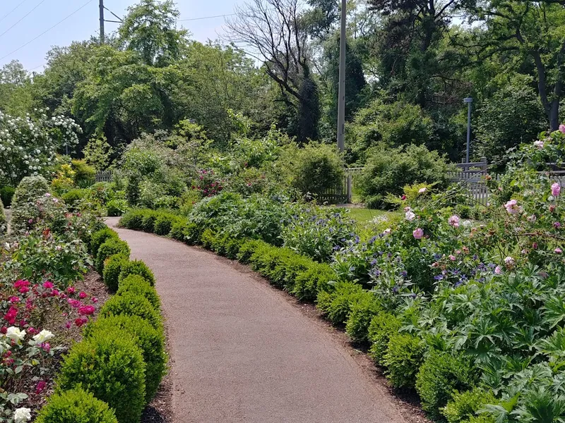 botanical gardens Bartram's Garden