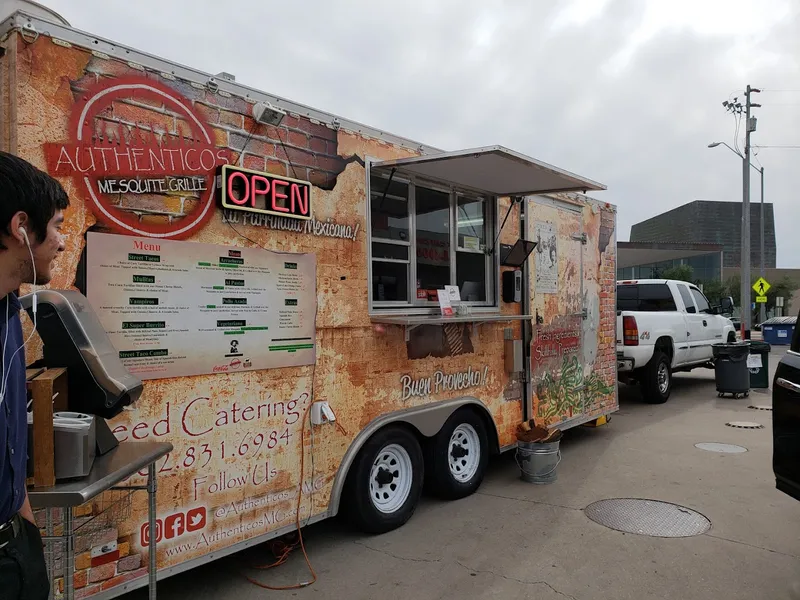 food trucks Authenticos Mesquite Grille