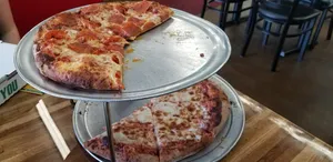 Best of 10 pizza places in San Antonio