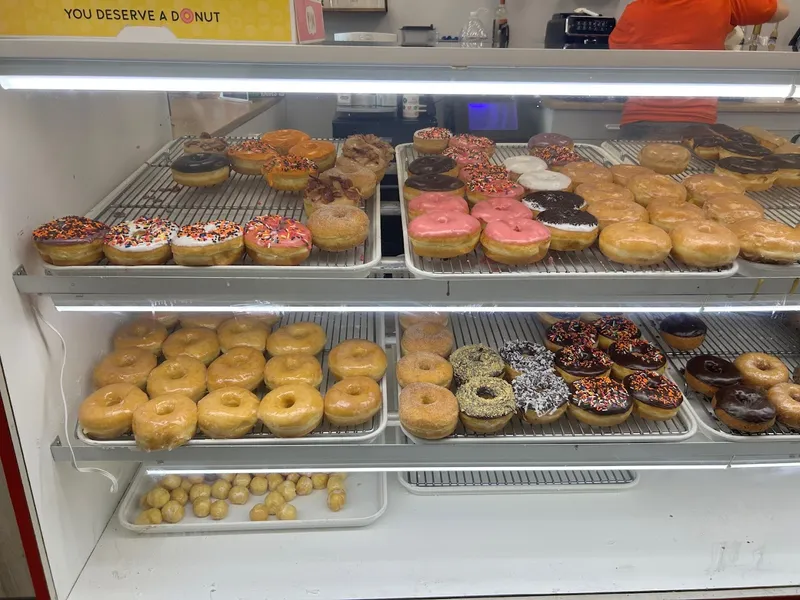 donuts shop K&K Donuts