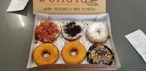 Top 22 donuts shop in San Antonio