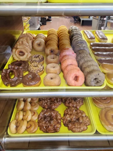 donuts shop Beckley Donuts