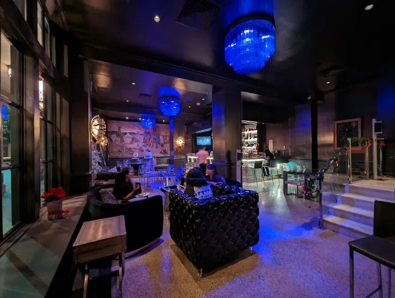 rooftop bars HAUNT Lounge