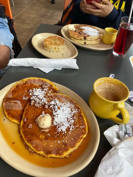 Pancakes Snooze, an A.M. Eatery