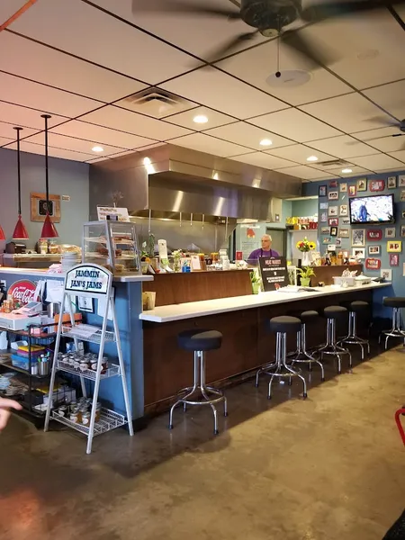 Kid-Friendly restaurants The Joy Bus Diner