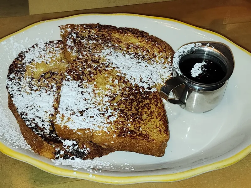 French Toast Honey's Sit 'n Eat