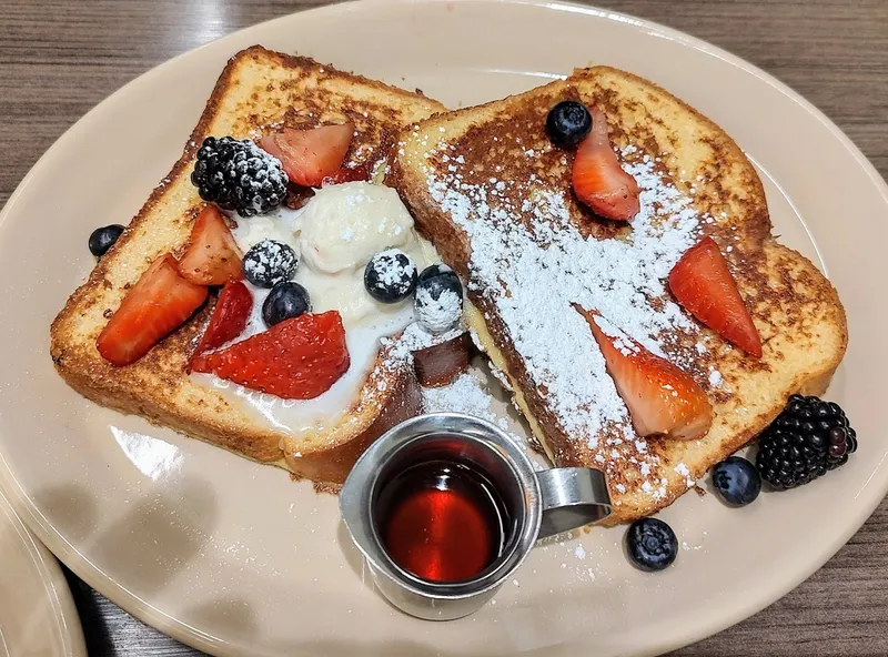 French Toast Snooze, an A.M. Eatery