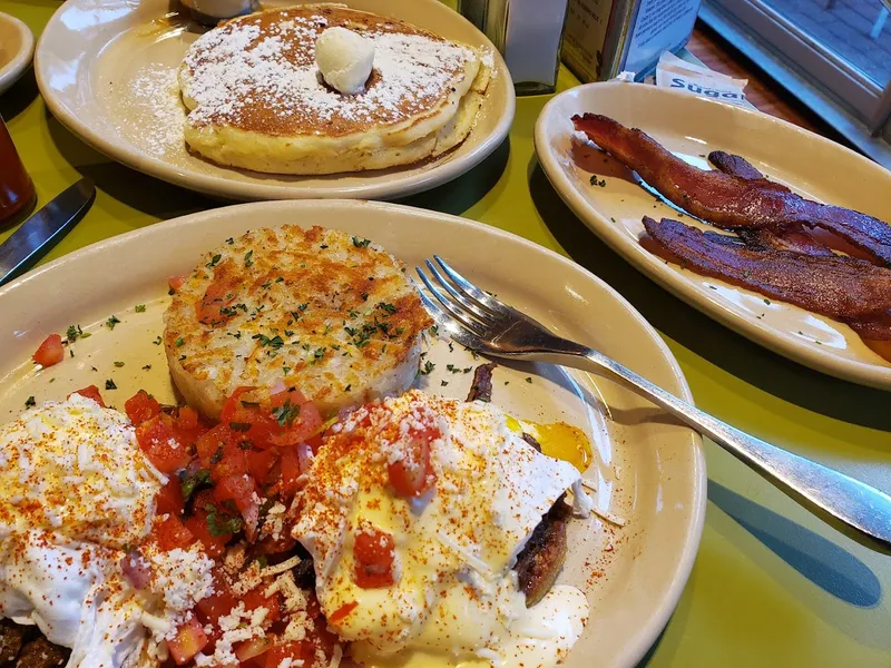 brunch Snooze, an A.M. Eatery