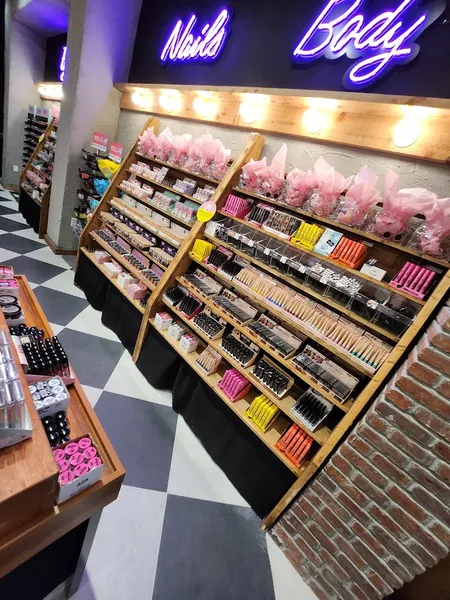 cosmetics stores MISS A