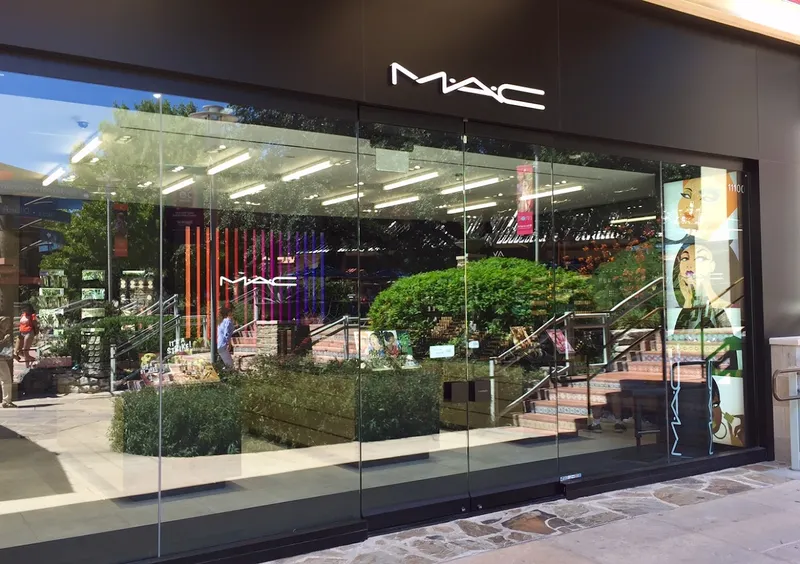 cosmetics stores MAC Cosmetics