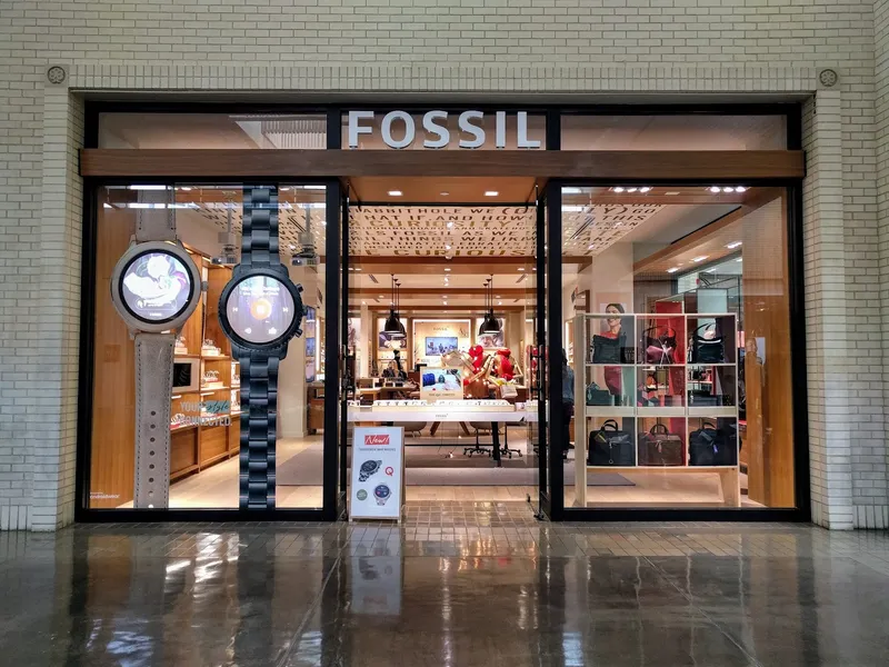 watch stores Fossil Store