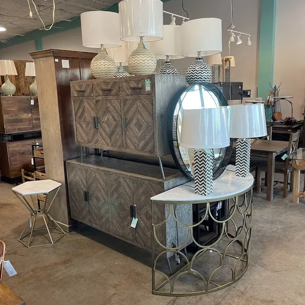 furniture stores Nadeau - Furniture With a Soul