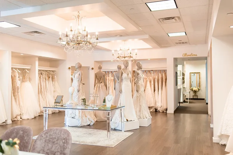 bridal salons Bella's Bridal Boutique