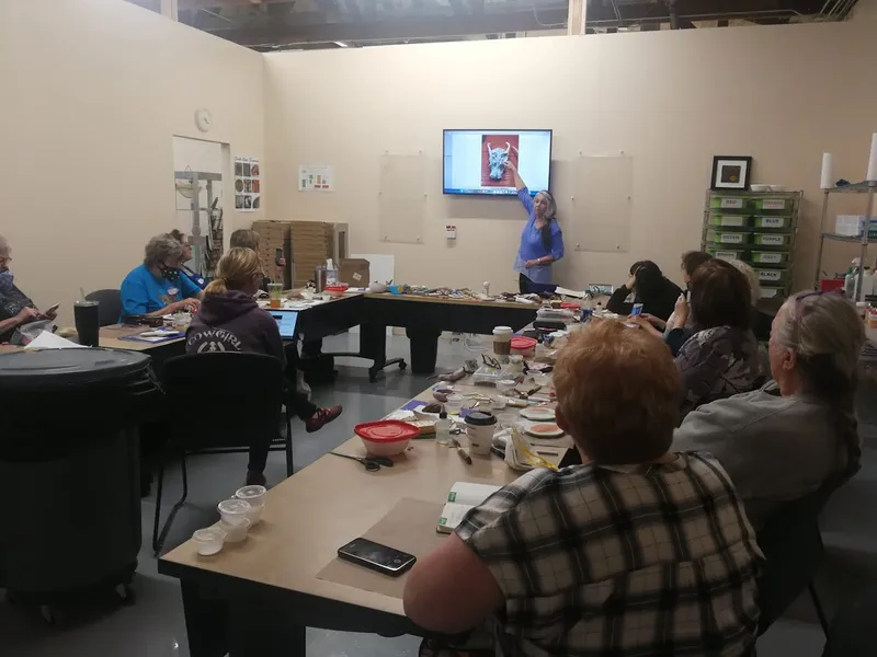 drawing class Milkweed Arts