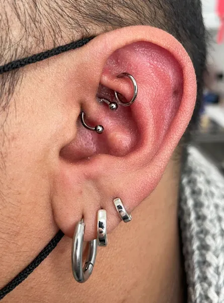 piercing shops Way Out