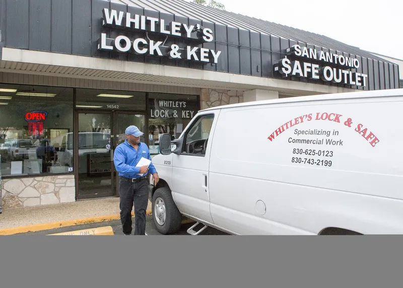 locksmiths Whitley's Lock & Safe