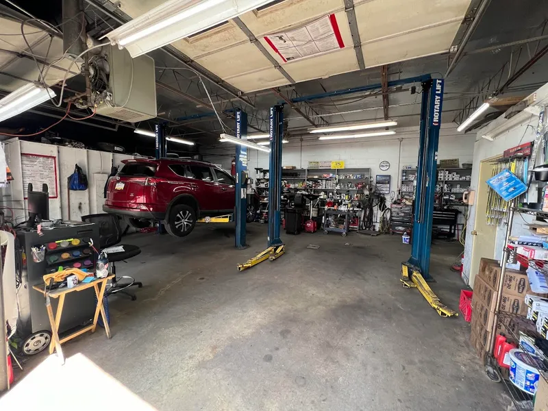 auto body shops Nasim Auto and Collision