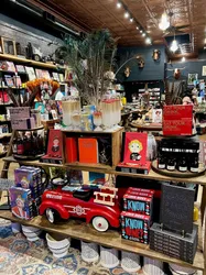 Best of 14 gift shops in Dallas