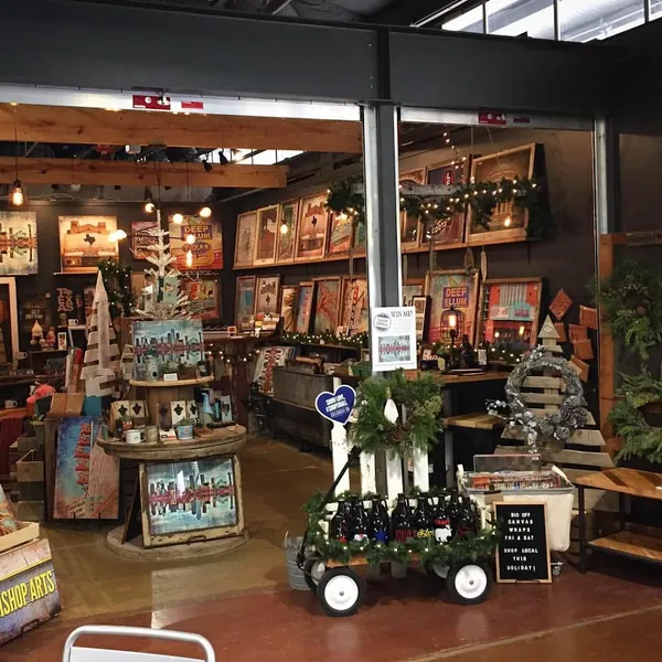 Gift Shops Lone Chimney Mercantile at the Dallas Farmers Market