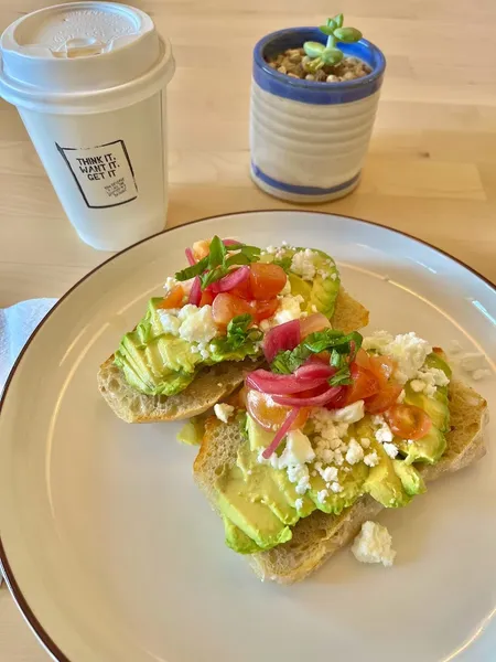 avocado toast kapej