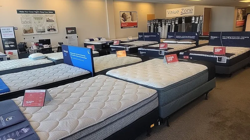 mattress stores Mattress Firm Cottman