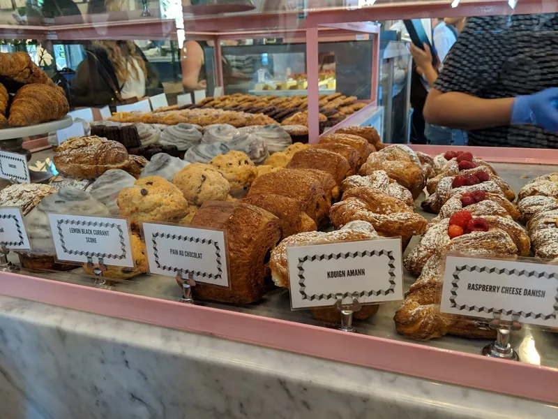 bread Bakery Lorraine at the Pearl