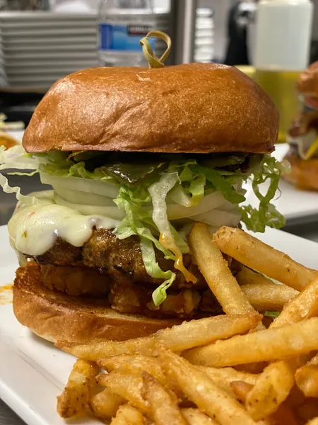 French Fries Hamburguesas Y Cervezas