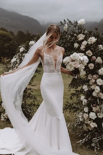 dress stores Grace Loves Lace - Dallas Bridal Boutique