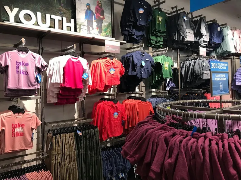 sports wear Columbia Factory Store