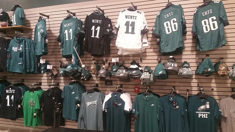 sports wear DICK'S Warehouse Sale