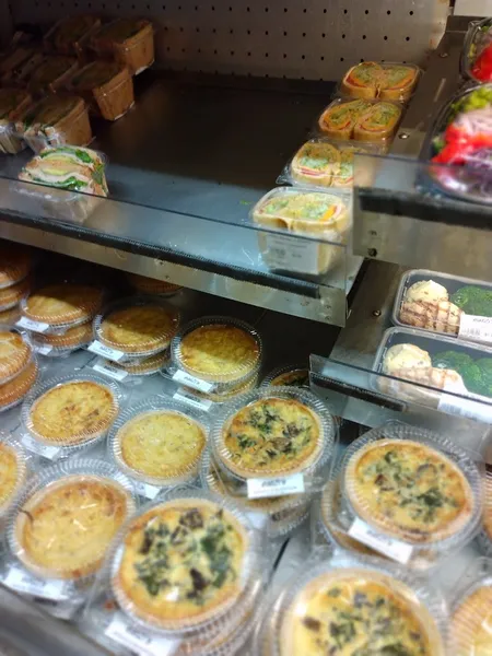 quiche Eatzi’s Market & Bakery