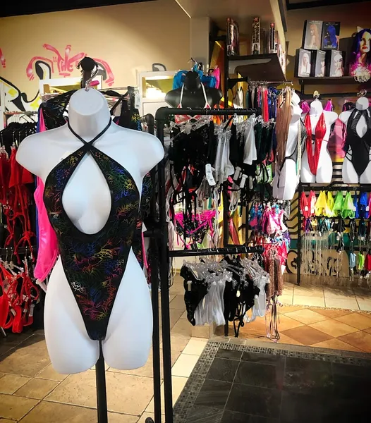 lingerie shops Groove