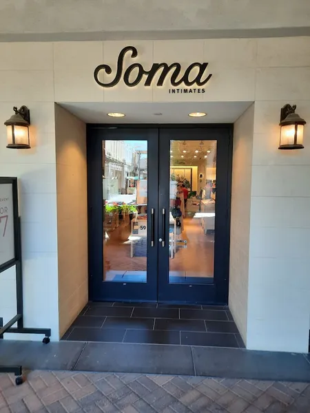 lingerie shops Soma