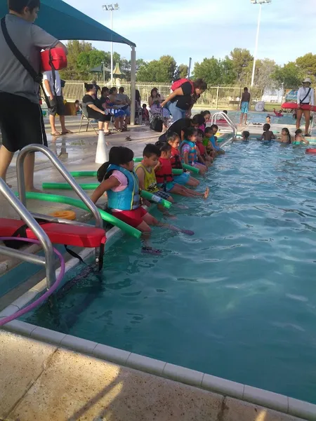 swimming lessons Cielito Pool