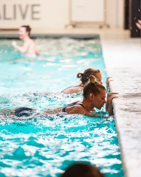 swimming lessons Fitness Alive Center City